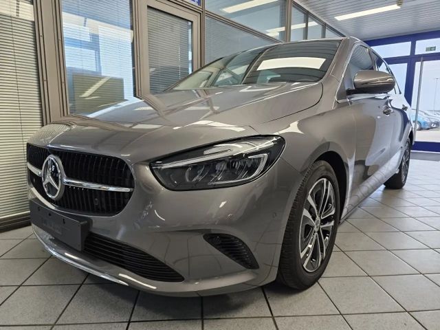 Mercedes-Benz B 180 Progressive Sedan