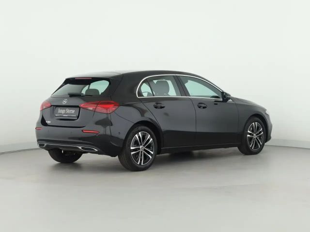 Mercedes-Benz A 180 Progressive