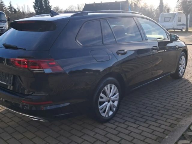 Volkswagen Golf 1.0 TSI Golf VIII Variant