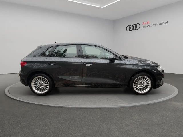 Audi A3 30 TFSI Sedan