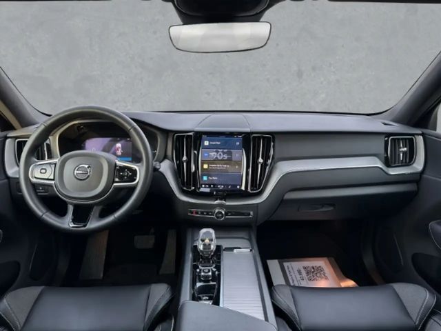 Volvo XC60 Dark Plus T6