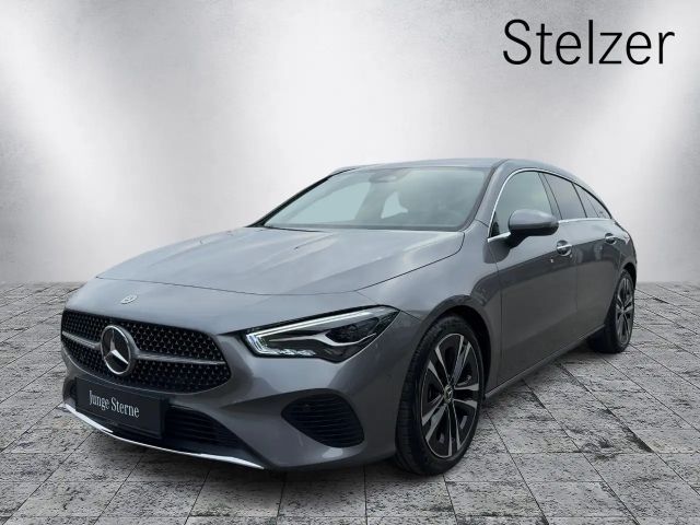 Mercedes-Benz CLA 200 CLA 200 d Shooting Brake