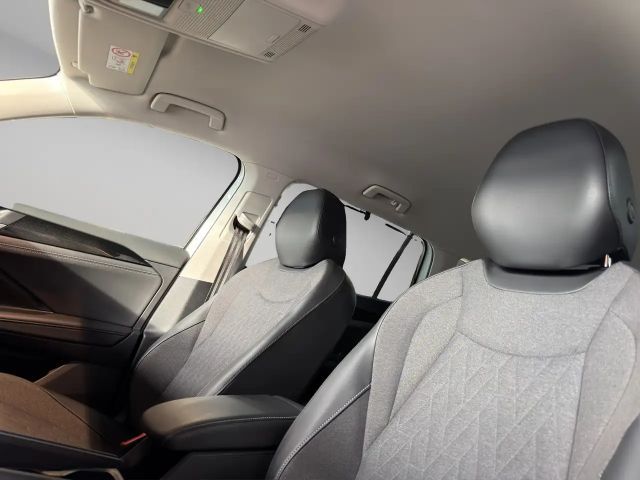 Volkswagen Tayron 1.5 eTSI Life