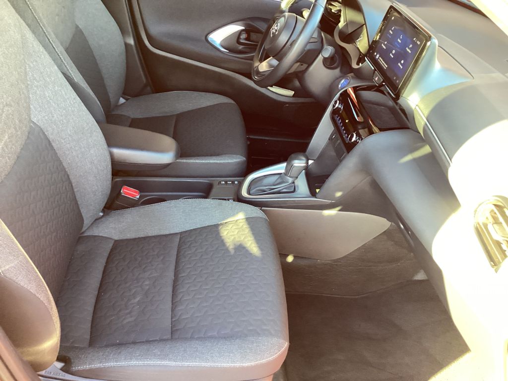 Toyota Yaris Cross 5-deurs Team D