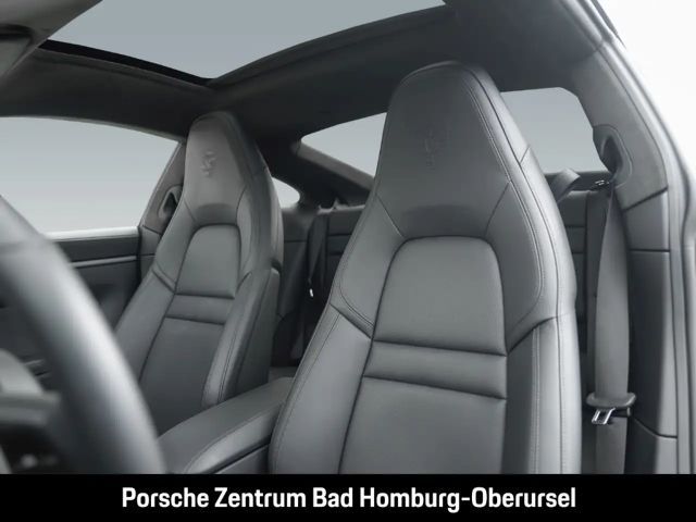 Porsche 992 4S Carrera Coupé