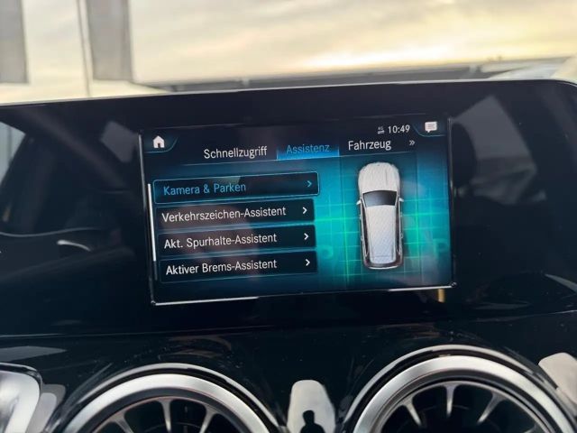 Mercedes-Benz GLB 200 AMG Line