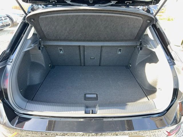 Volkswagen T-Roc GOAL TSi Black/CarPlay/ACC/Virt/LED/Navi