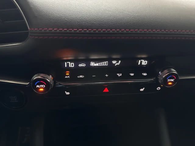 Mazda 3 Homura SkyActiv e-Skyactiv