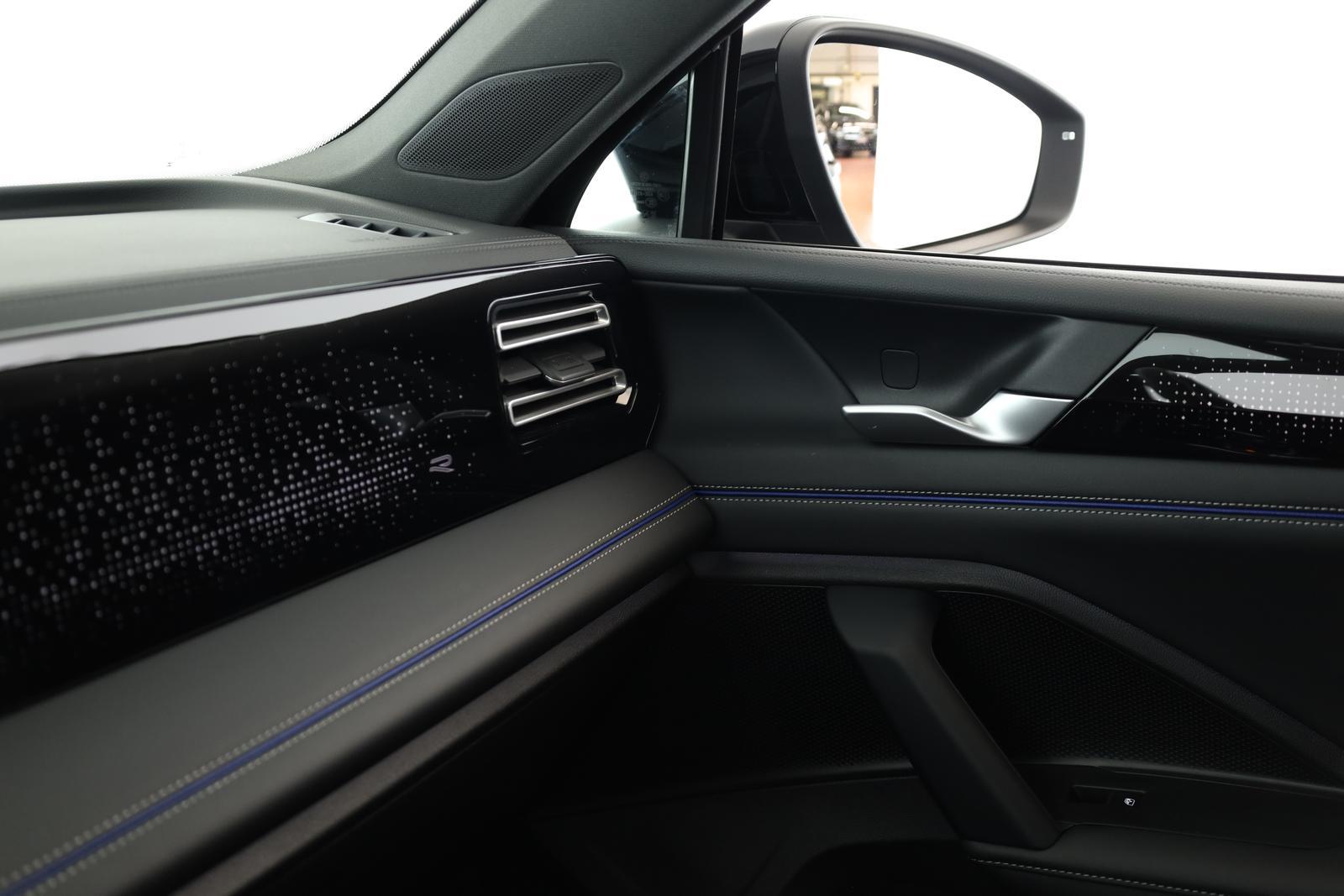 Volkswagen Tiguan 2.0 TSI DSG IQ.Drive R-Line