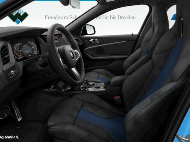 BMW 135 135i Sedan xDrive