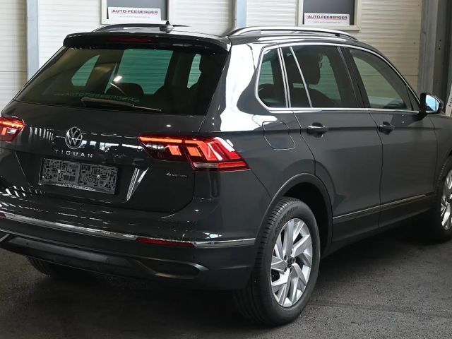 Volkswagen Tiguan 4Motion DSG Life
