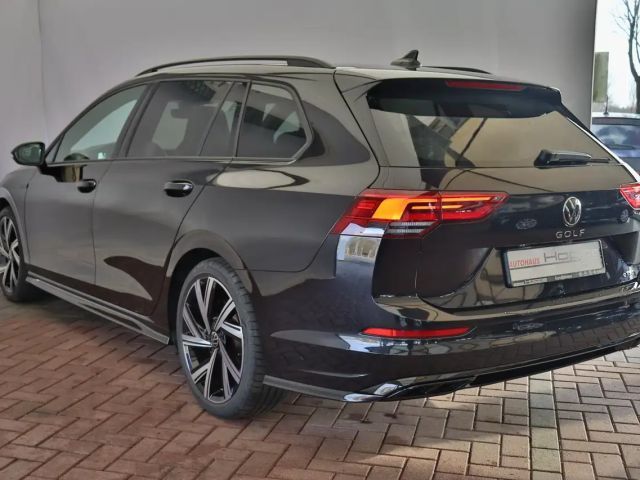 Volkswagen Golf 1.5 eTSI DSG Golf VIII R-Line