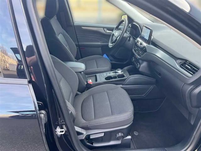 Ford Kuga AWD Titanium
