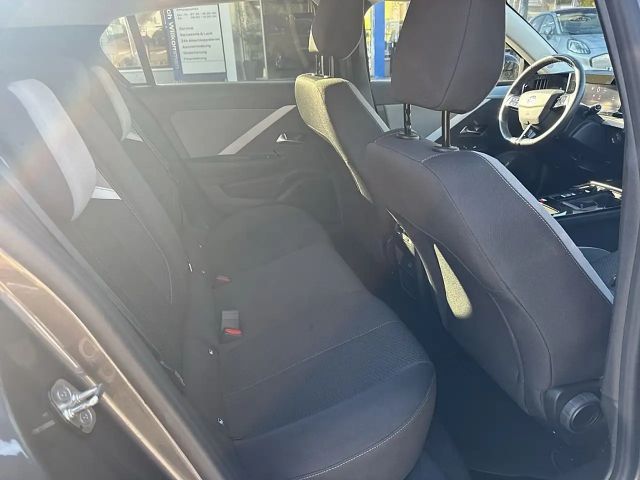 Opel Astra Business Edition Turbo