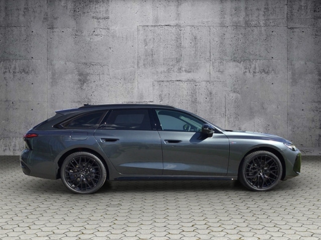 Audi A6 Avant Quattro S-Tronic