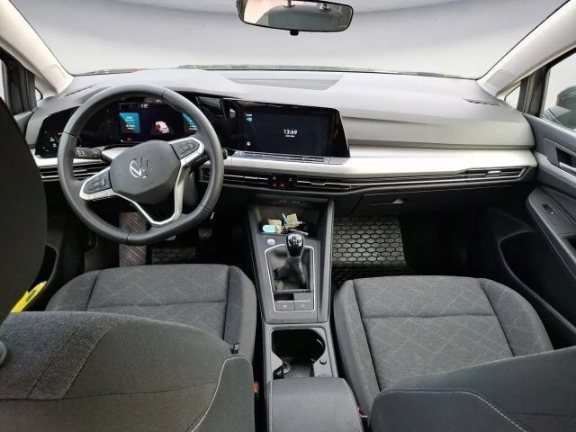 Volkswagen Golf 1.0 TSI Life Variant