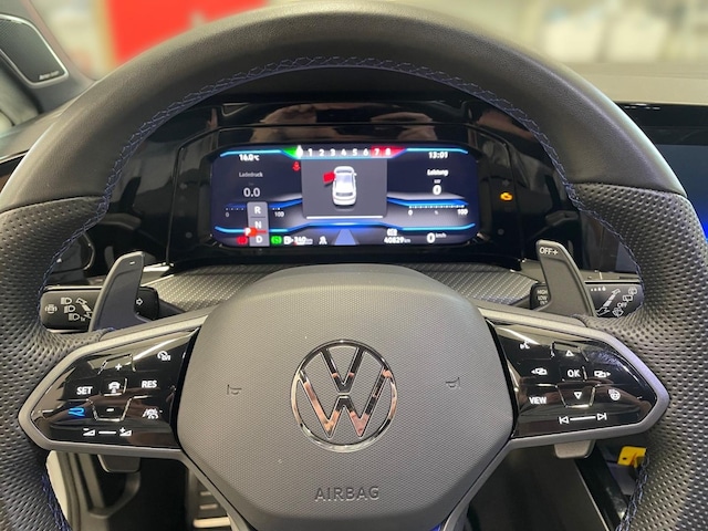 Volkswagen Golf 2.0 TSI Golf VIII