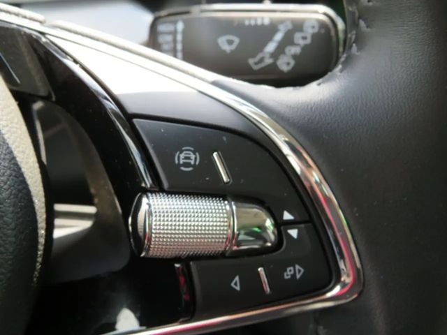 Skoda Kamiq 1.0 TSI Tour