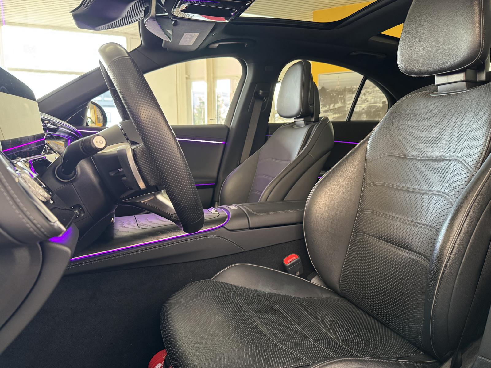 Mercedes-Benz E 220 AMG Line E 220 d Sedan