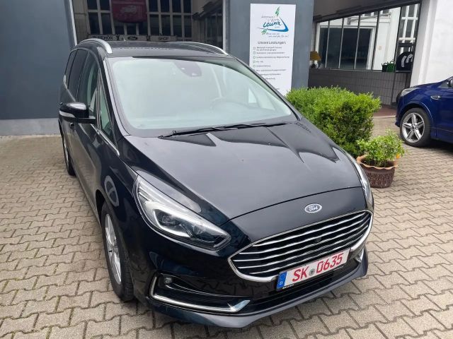 Ford Galaxy Titanium