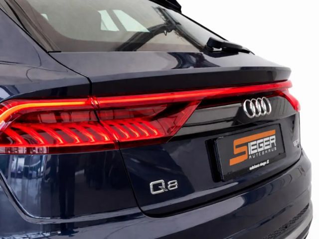 Audi Q8 55 TFSI Hybride Quattro S-Line