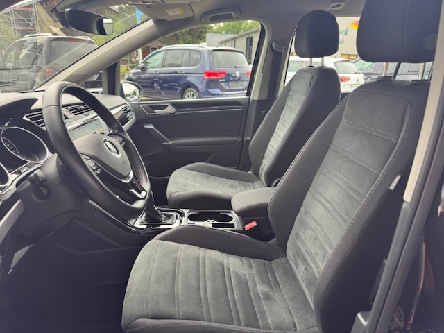Volkswagen Touran 2.0 TDI DSG
