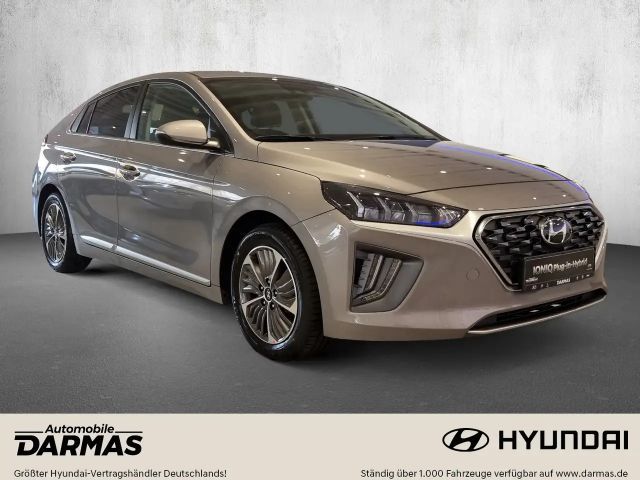 Hyundai Ioniq Hybrid Plug-in Style
