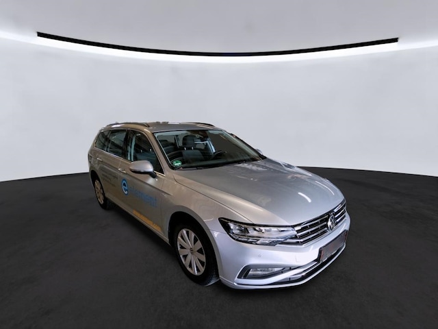 Volkswagen Passat 1.5 TSI Business DSG Variant