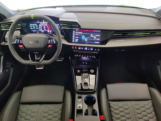 Audi RS3 Quattro S-Tronic Sedan