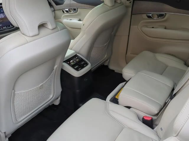 Volvo XC90 Dark Plus Recharge T8