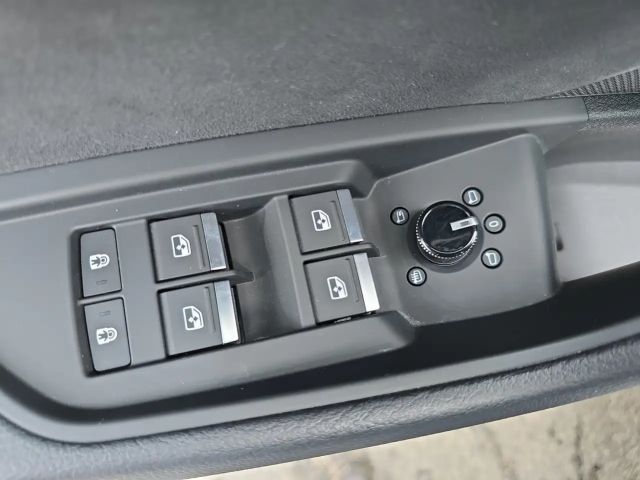 Audi Q8 e-tron 50 Business Quattro