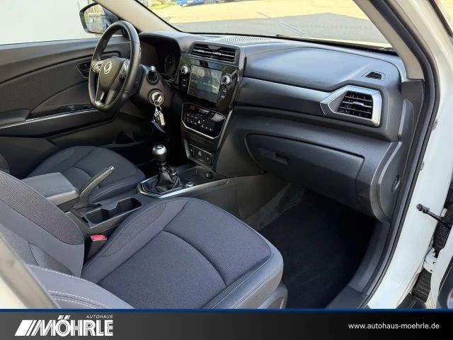 SsangYong Tivoli 2WD