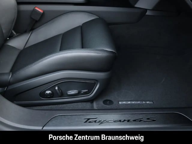 Porsche Taycan 4S