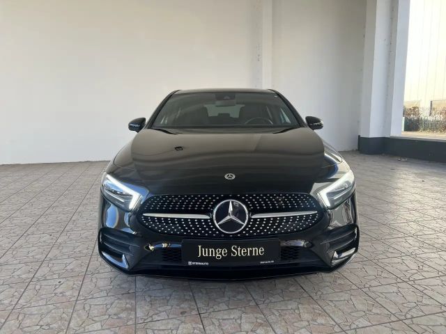 Mercedes-Benz A 200 AMG Line