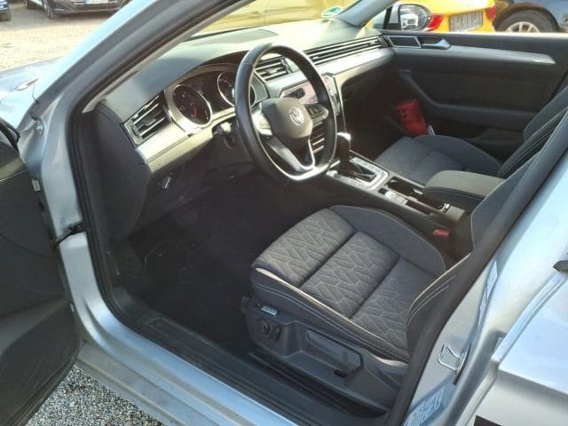Volkswagen Passat 2.0 TDI Business DSG Variant