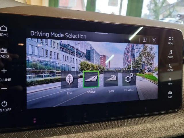 Skoda Scala 1.5 TSI Tour