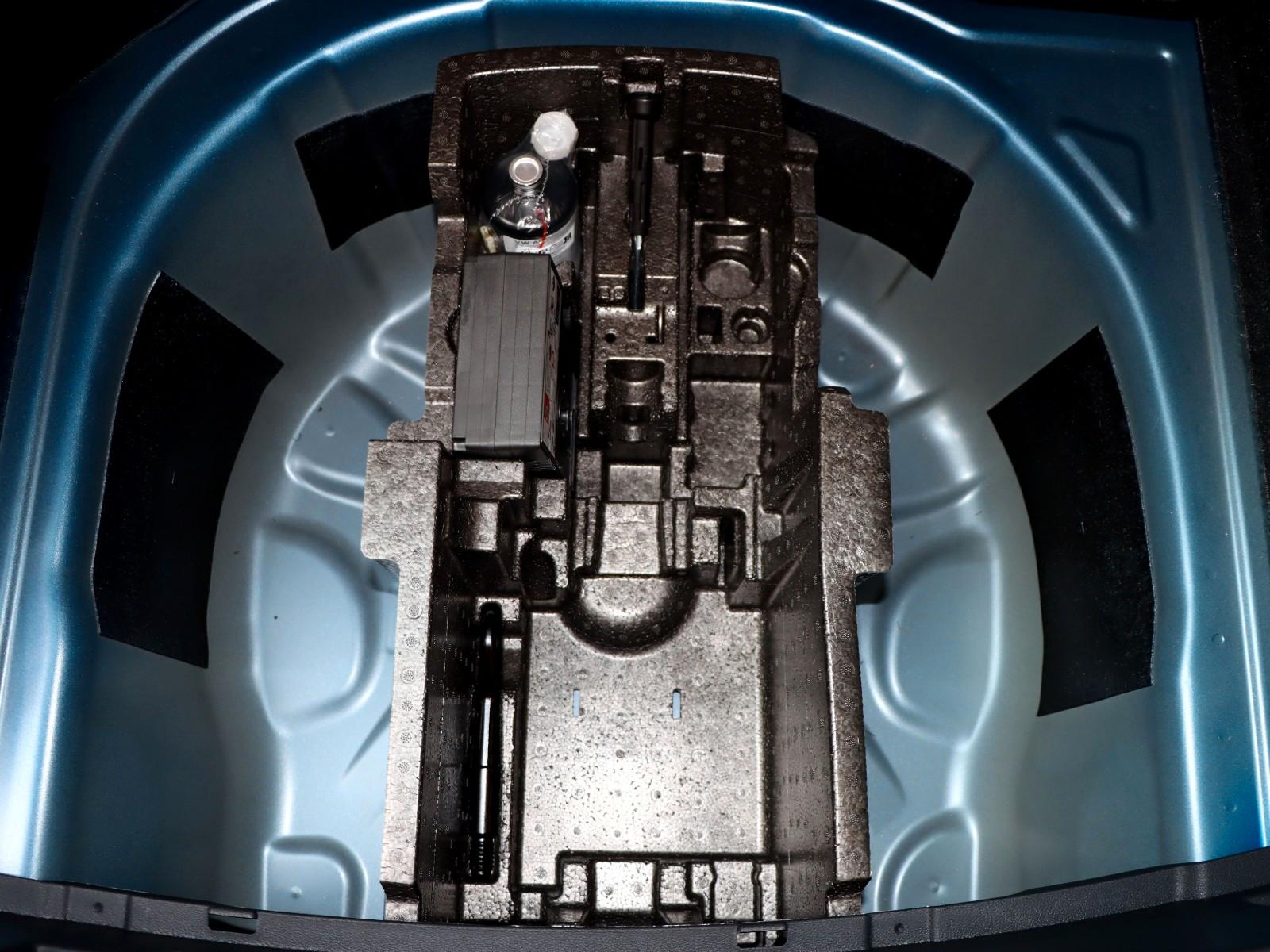 Skoda Scala 1.0 Essence DSG 116PS-AHK LED PDC Tempomat