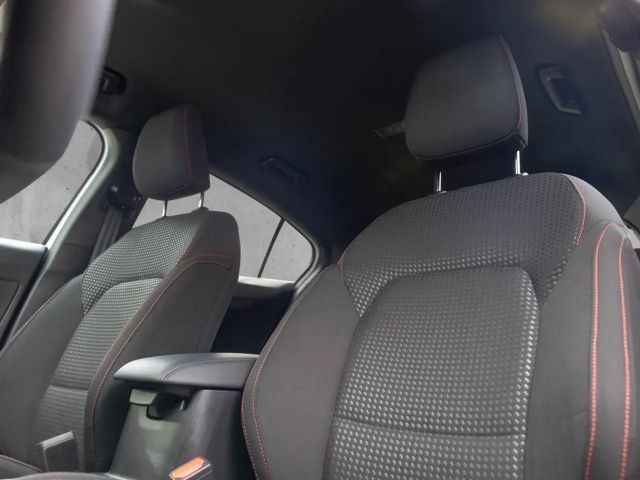 Ford Focus EcoBoost ST Line