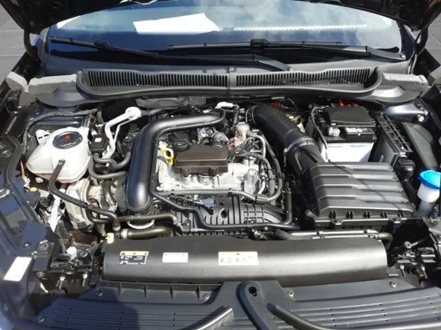 Volkswagen Taigo 1.0 TSI DSG Style