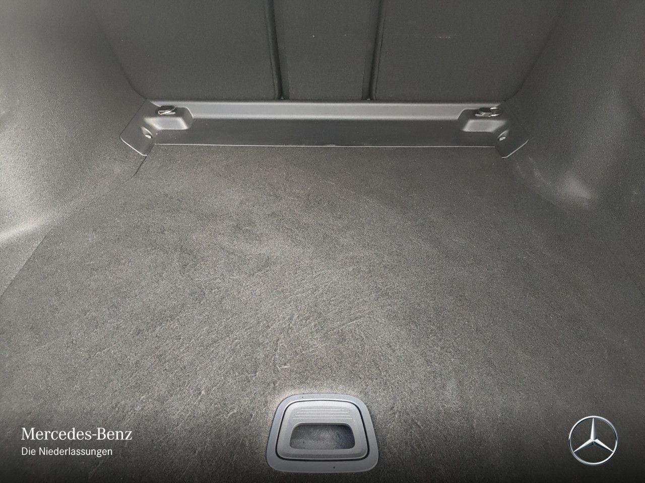 Mercedes-Benz C 200 AMG Line Sedan