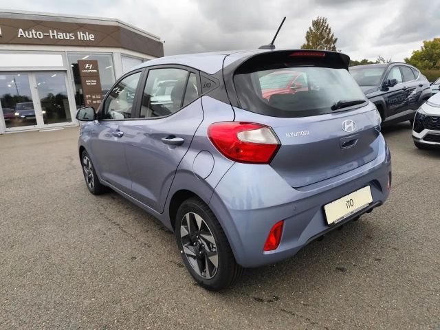 Hyundai i10 1.0 2WD Trend