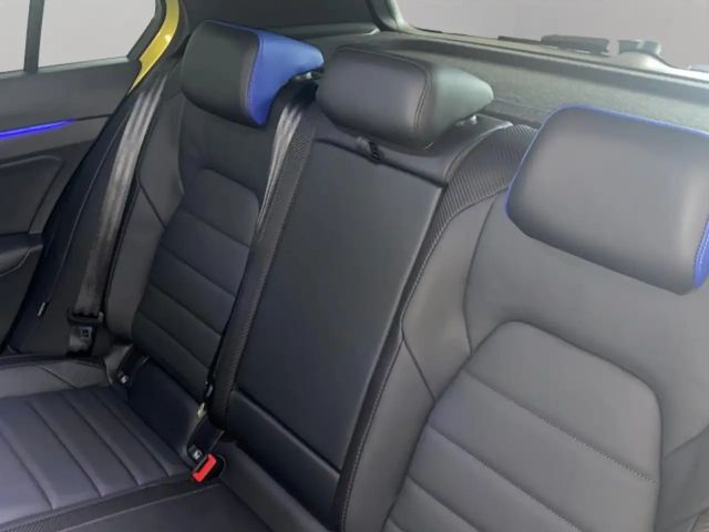 Volkswagen Golf 2.0 TSI DSG Golf VIII