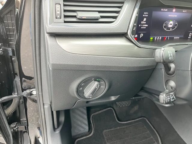 Skoda Superb 2.0 TDI 4x4 Combi Style Style