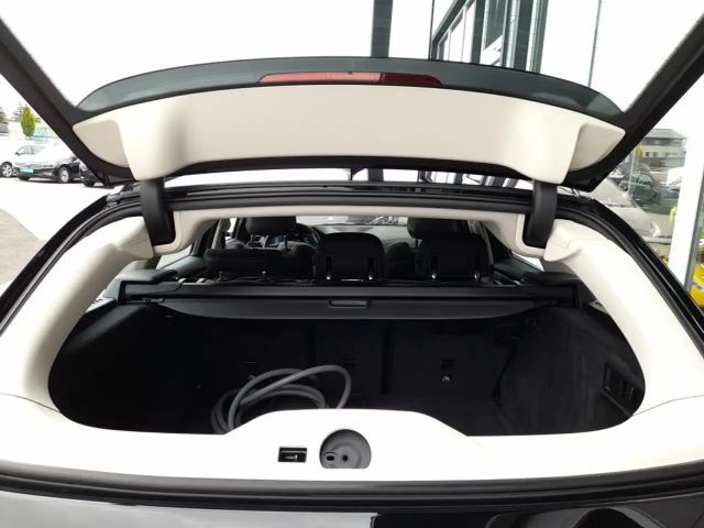 BMW 330 330e Sport Line Touring