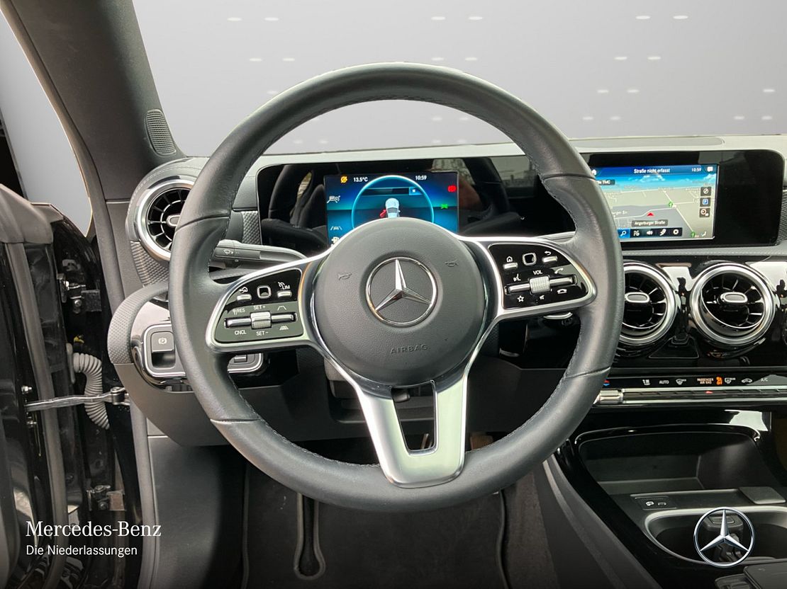 Mercedes-Benz CLA 200 CLA 200 d Coupé