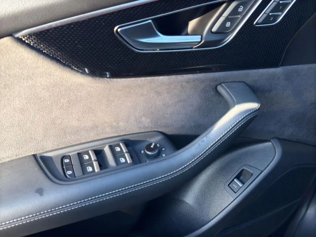 Audi SQ8 COMPETITON PLUS 360° HD-MATRIX PANO B&O KERA