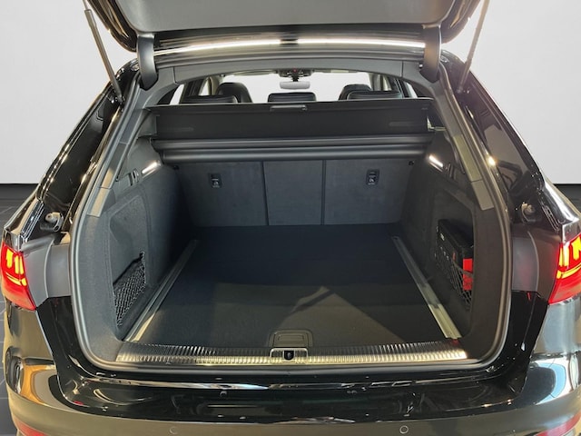 Audi RS4 Avant Quattro