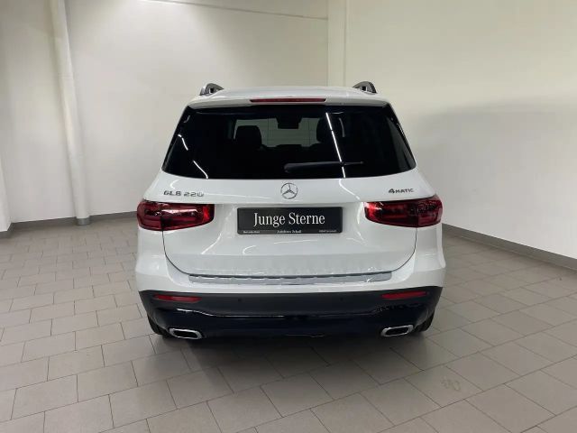 Mercedes-Benz GLB 220 PRO+NIGHT+DISTR+PANO+AHK+LED+NAVI+KAMERA