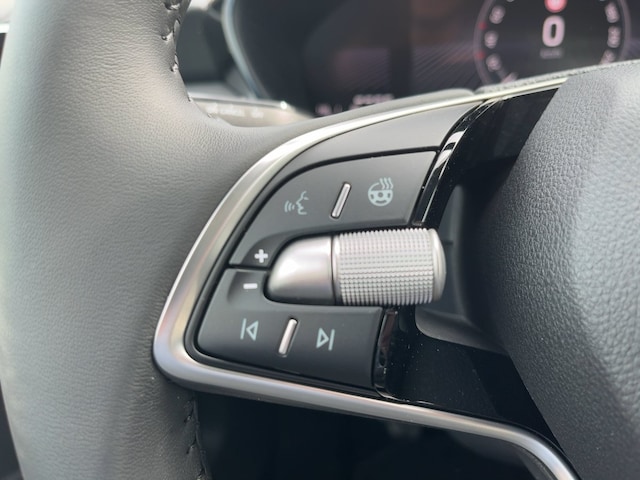 Skoda Fabia 1.0 MPI Black LED PDC