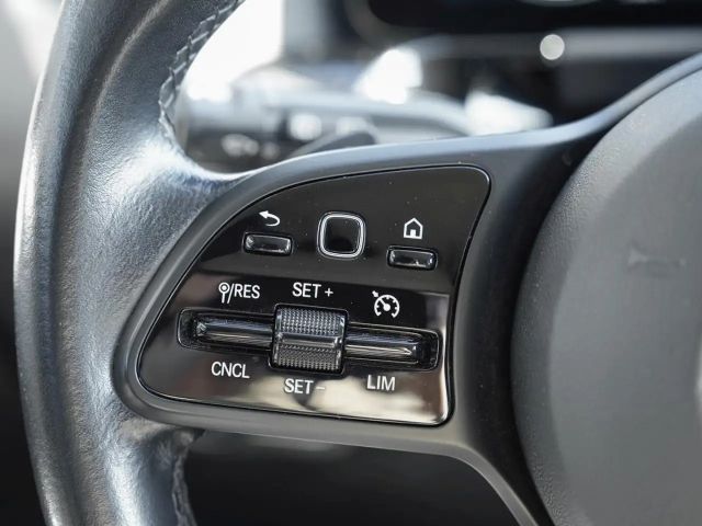 Mercedes-Benz GLA 250 GLA 250 e Style